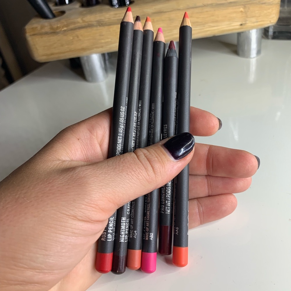 Lip Liners